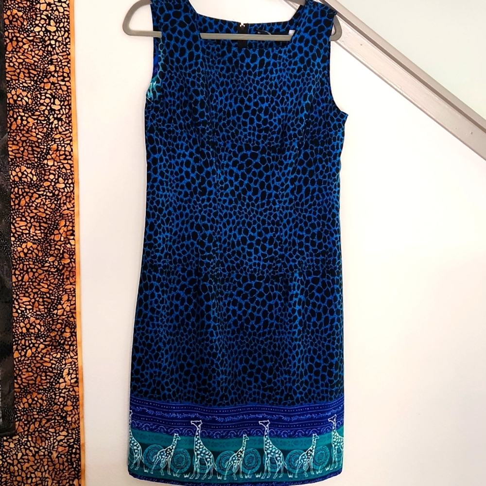 Prophecy by Sag Harbor Size 8 animal Print giraffe print dress